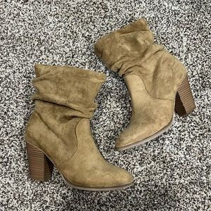 Brown above ankle boot